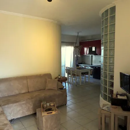 Nora Apartment *